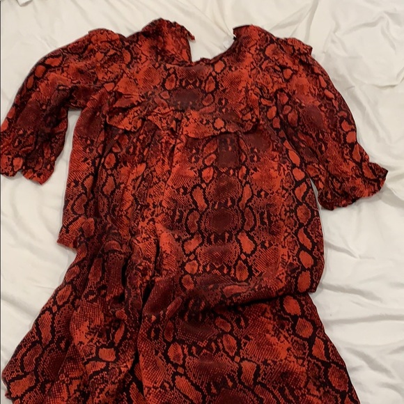 Acacia Lahaina P amber Python NWT - Picture 1 of 3